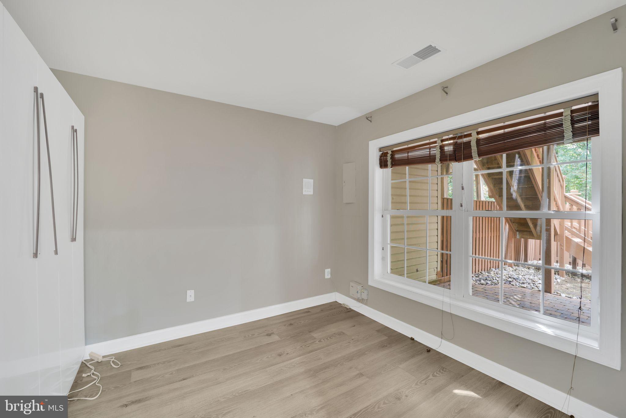 3814 Elmwood Towne Way