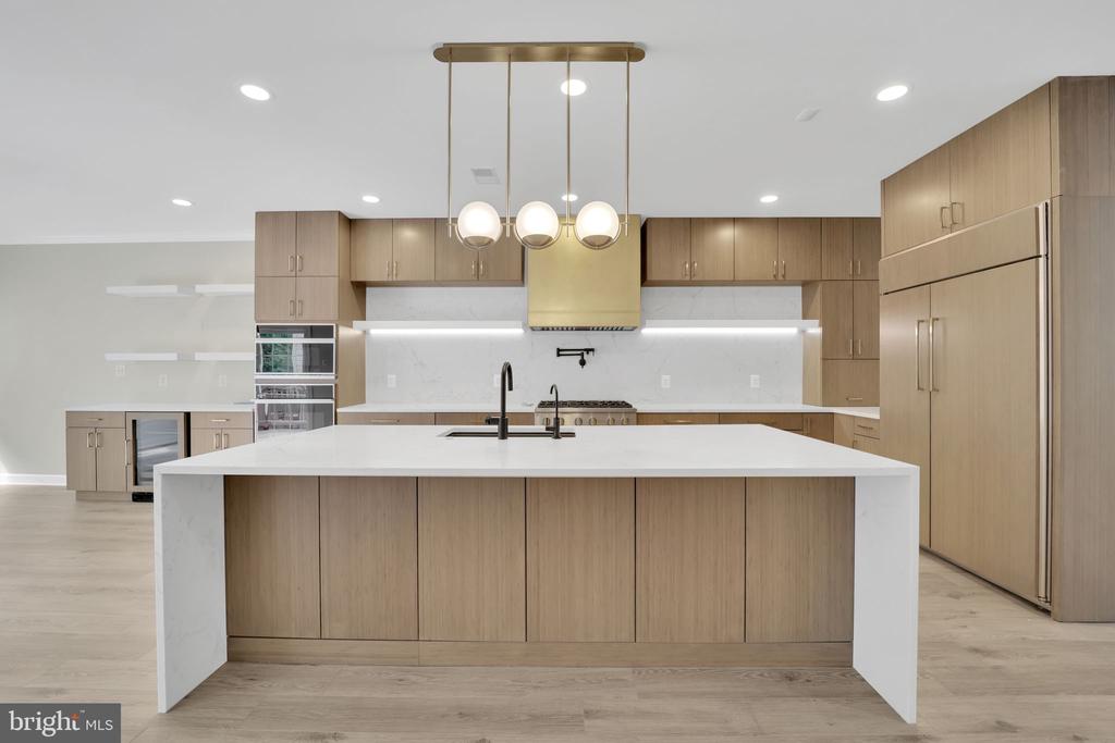 3814 Elmwood Towne Way