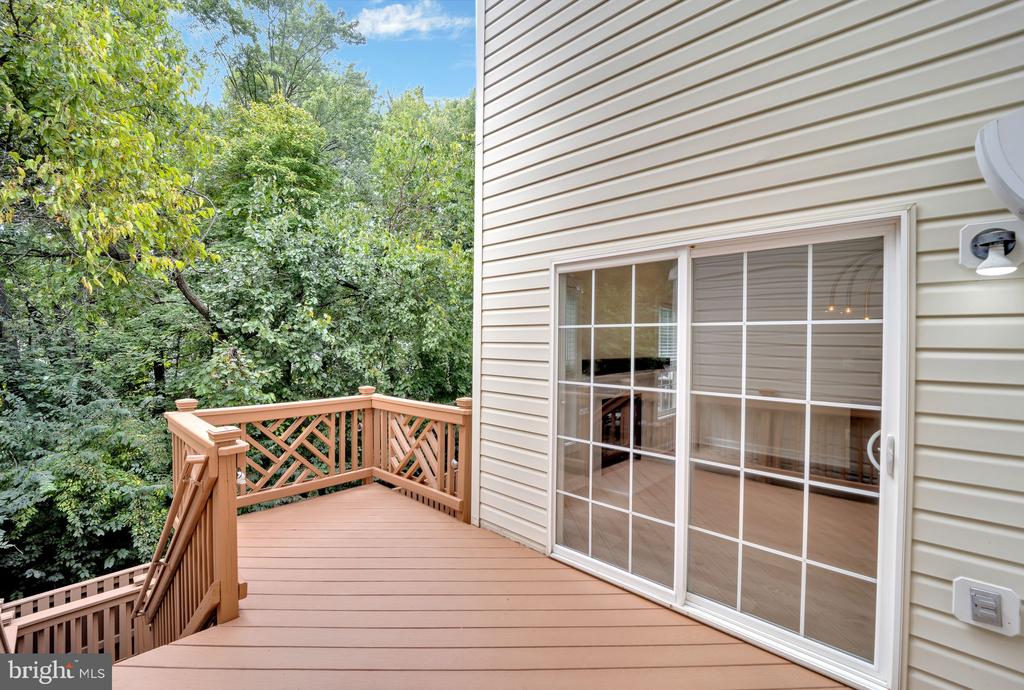 3814 Elmwood Towne Way