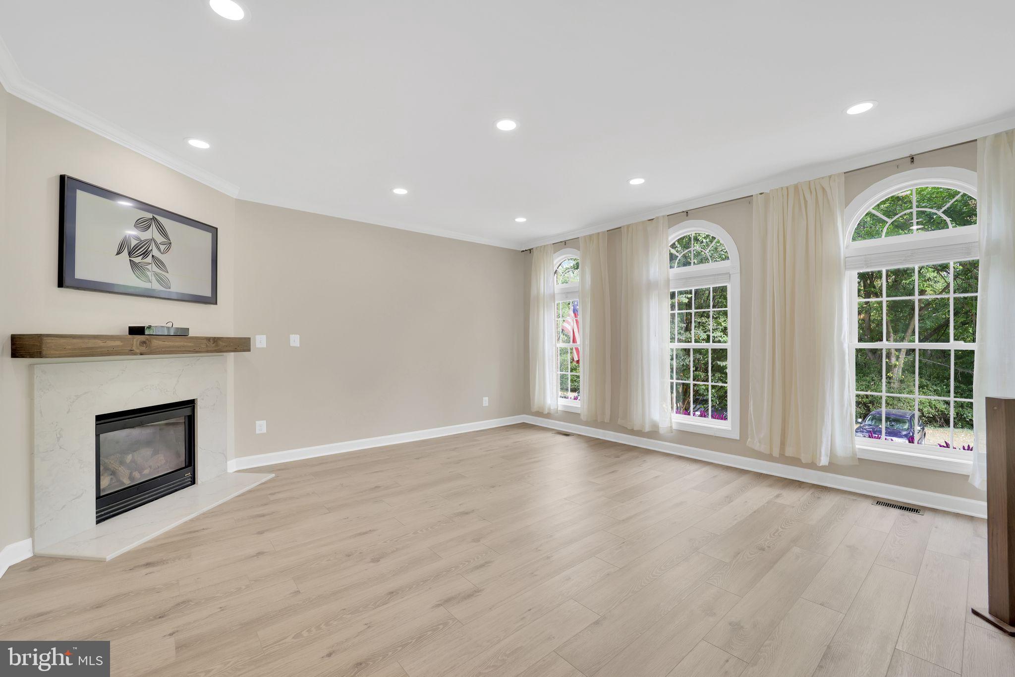 3814 Elmwood Towne Way