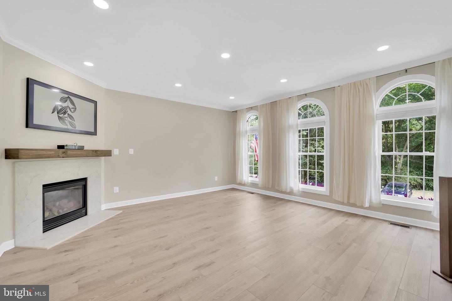 3814 Elmwood Towne Way