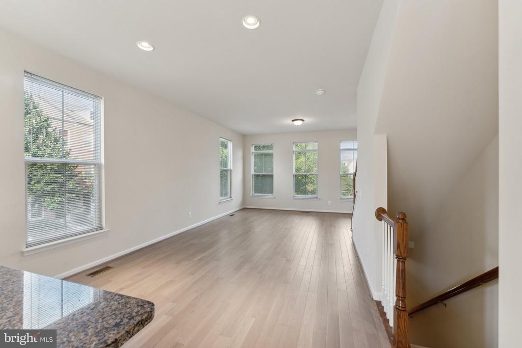 9481 CANONBURY SQ