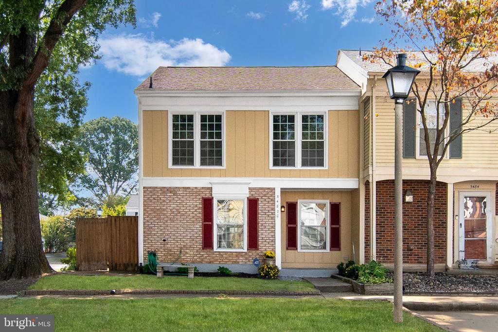 5482 Safe Harbor Ct