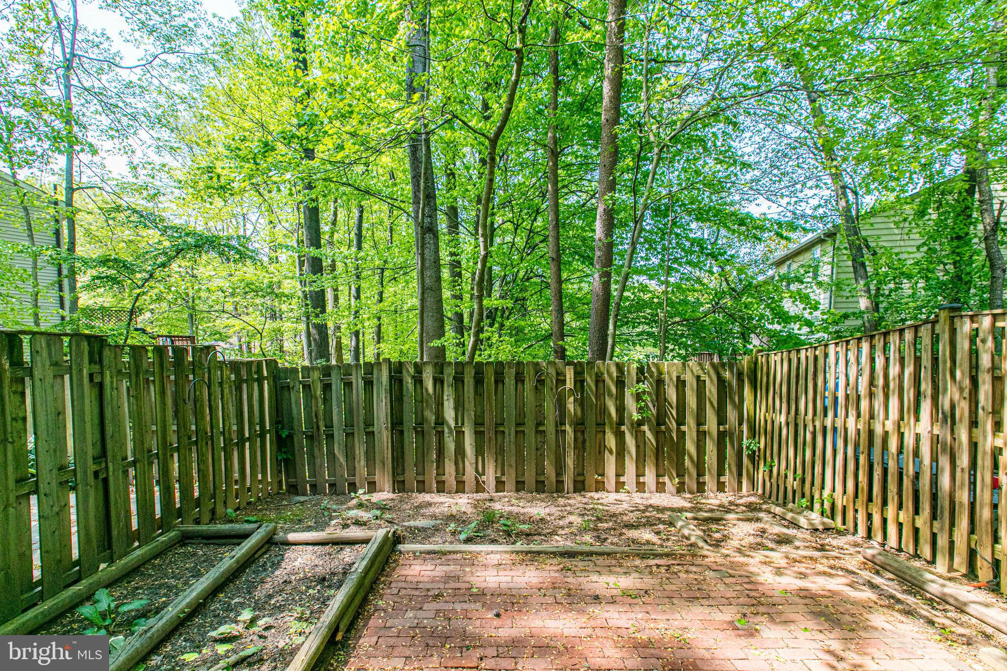 10103 WOOD GREEN WAY