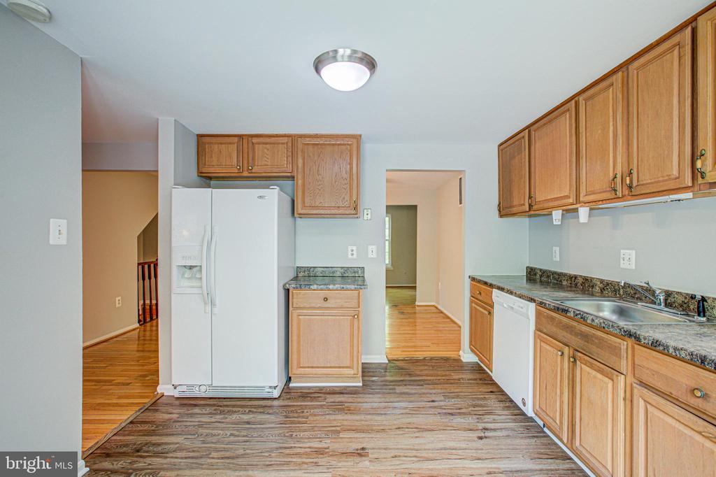 10103 WOOD GREEN WAY