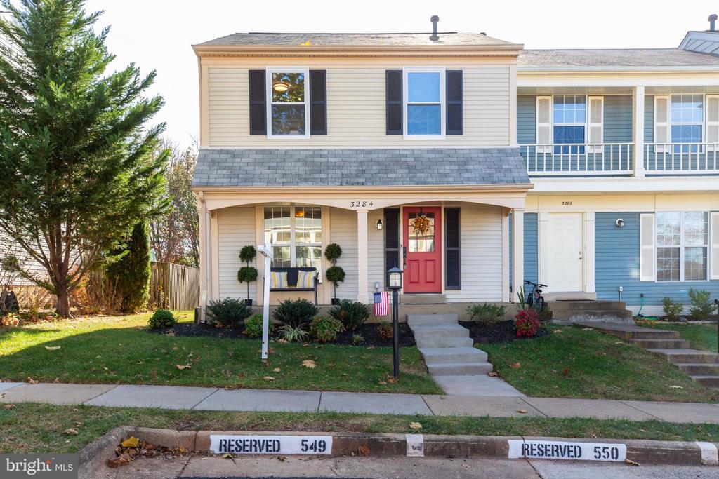 3284 Tayloe Ct