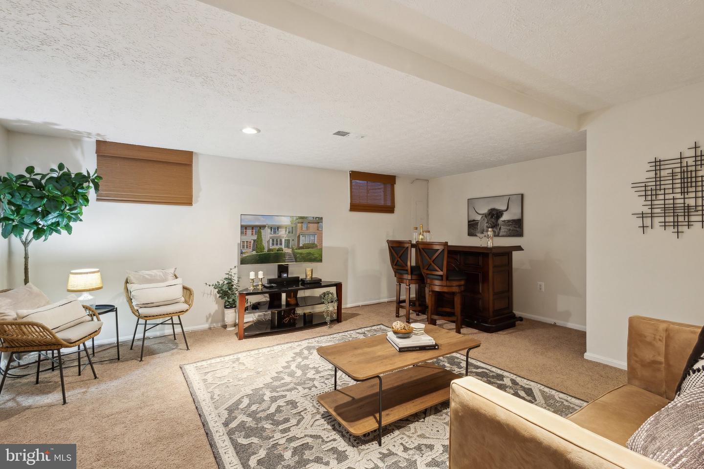7229 Kousa Ln