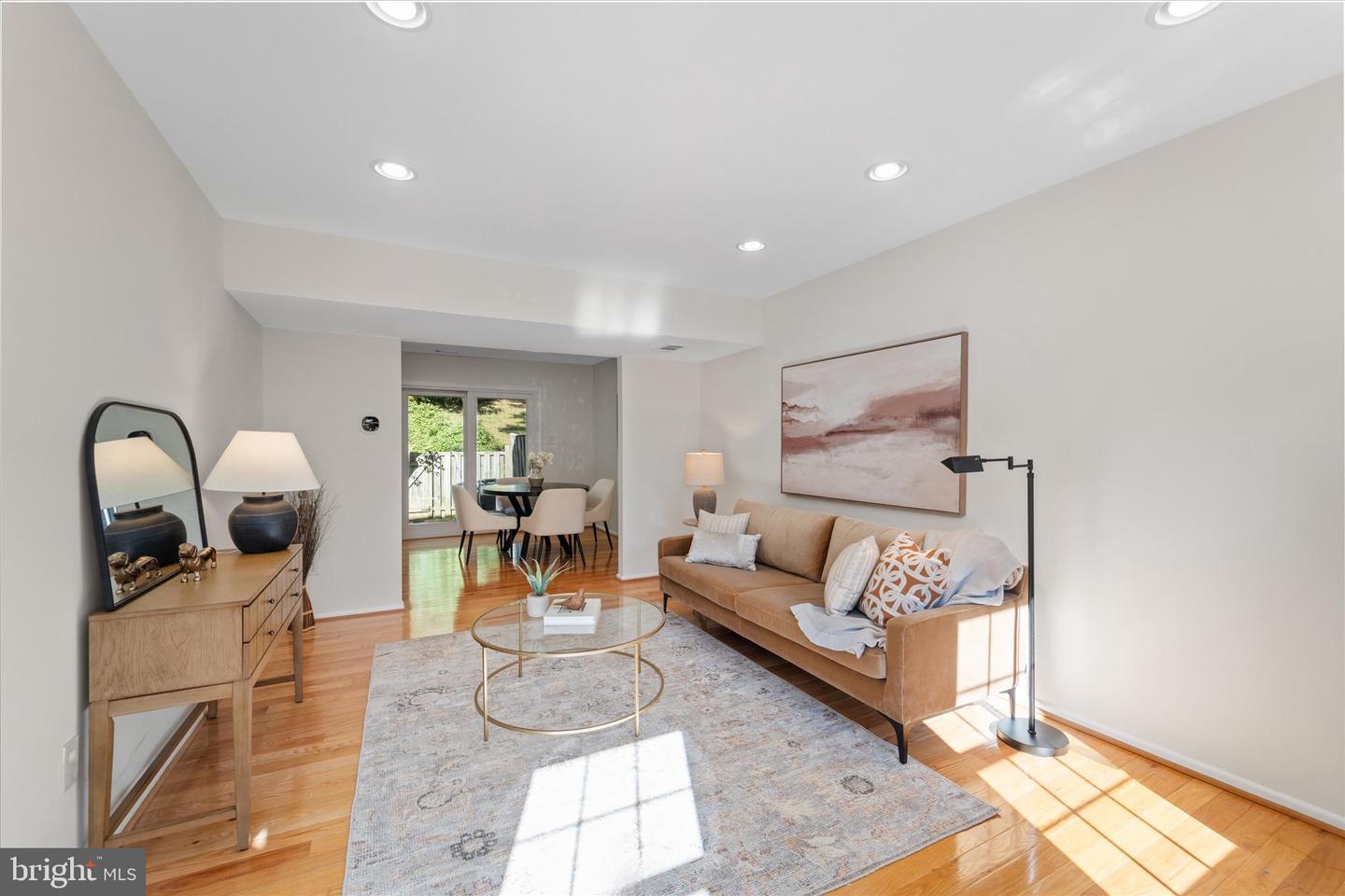 8317 Uxbridge Ct