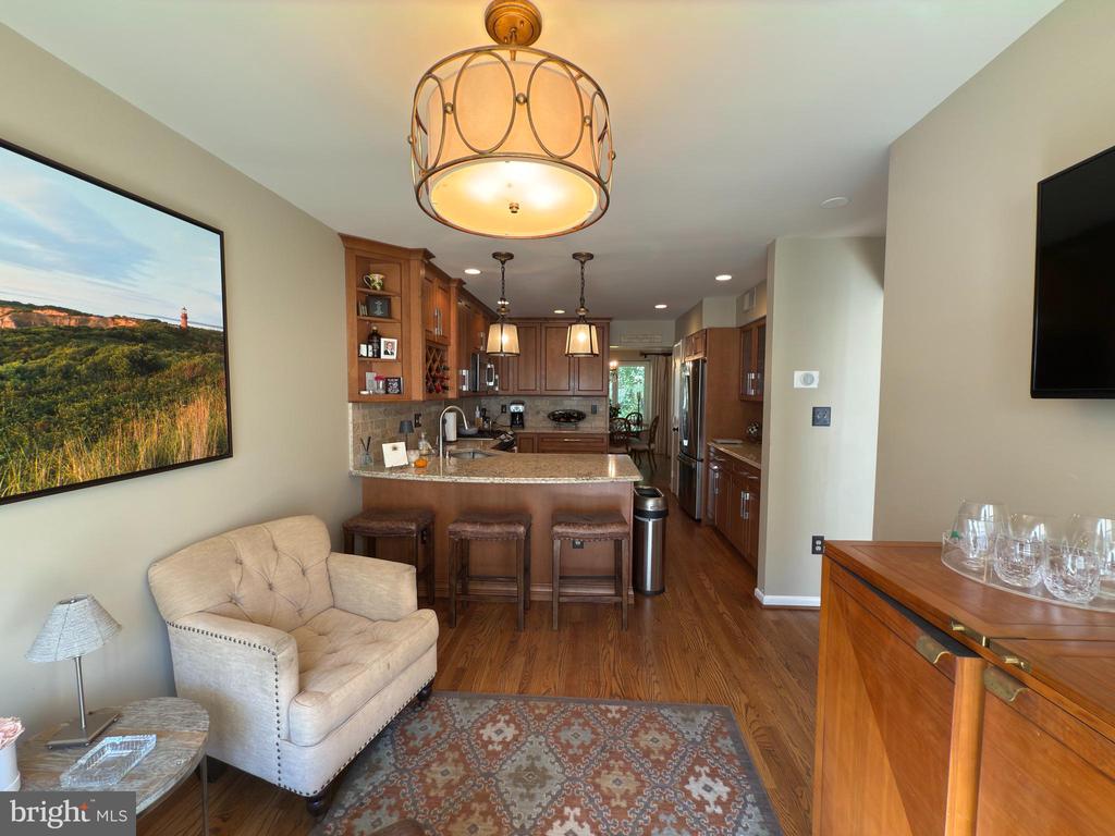 1319 WEDGEWOOD MANOR WAY