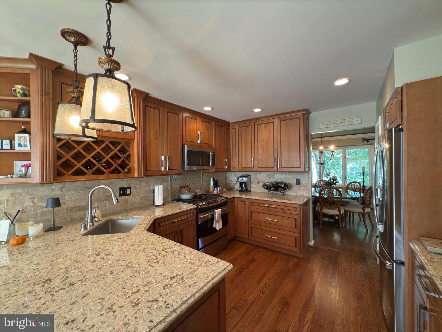 1319 WEDGEWOOD MANOR WAY