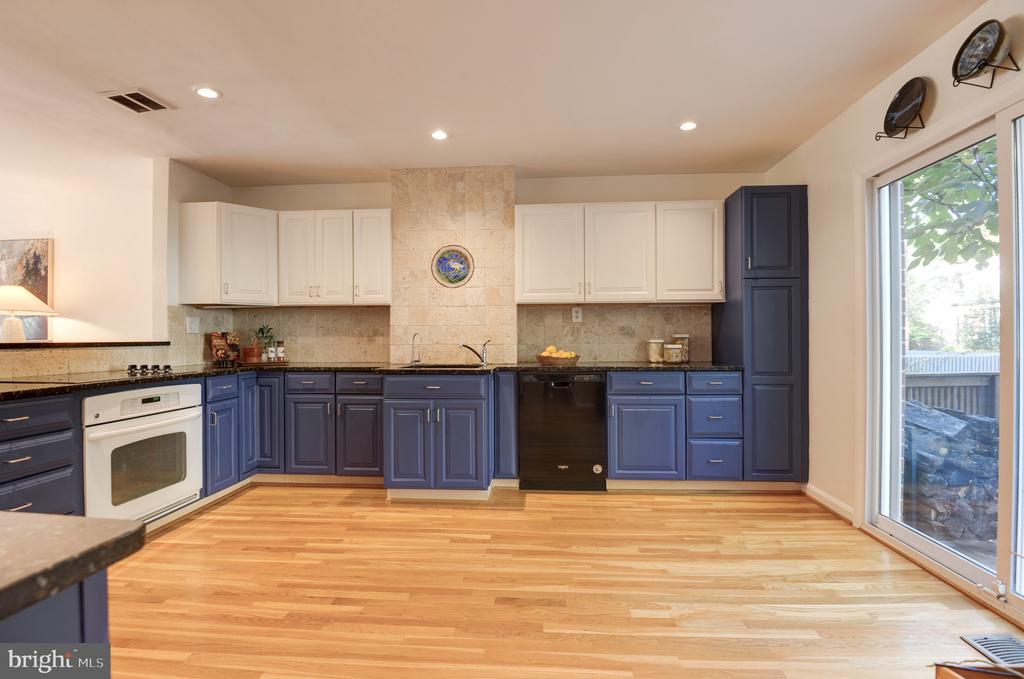 11474 LINKS DRIVE