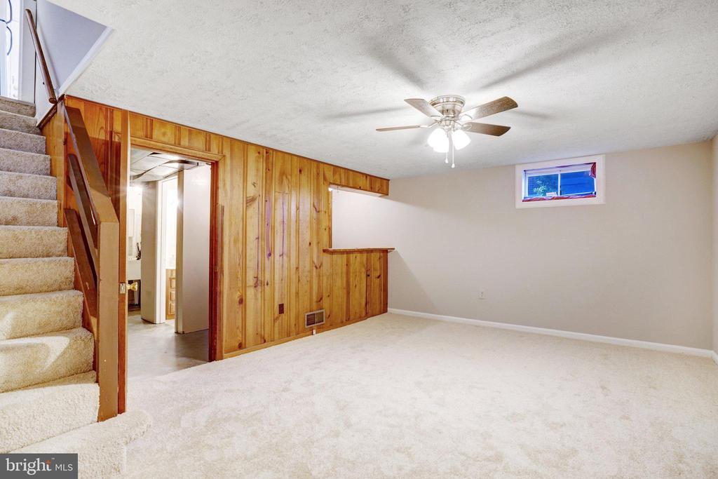 7015 STANFORD DRIVE