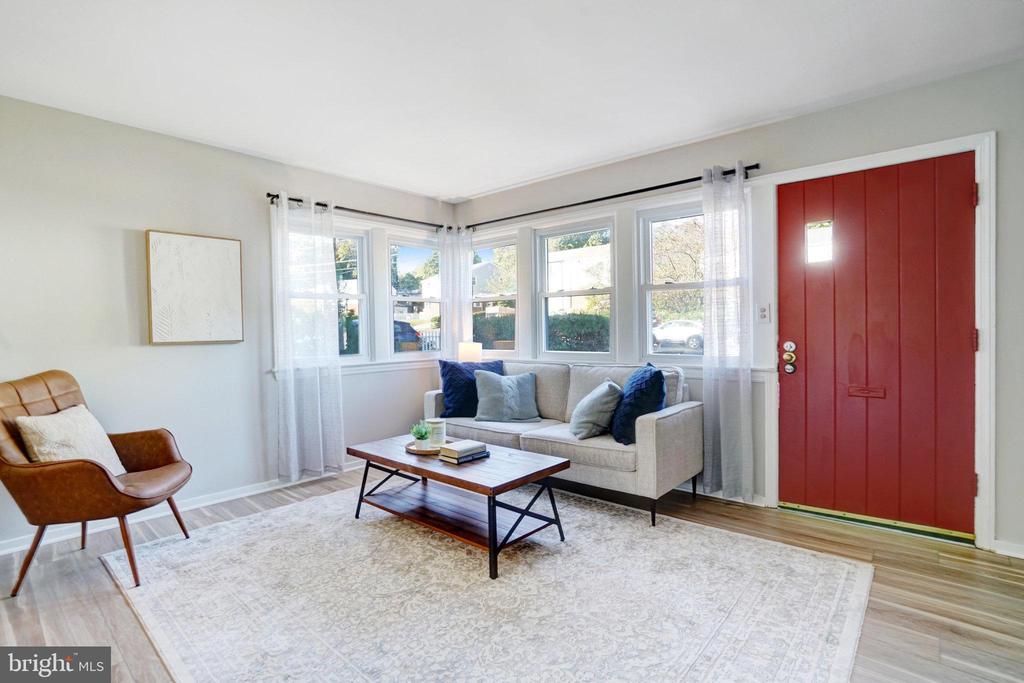7015 STANFORD DRIVE