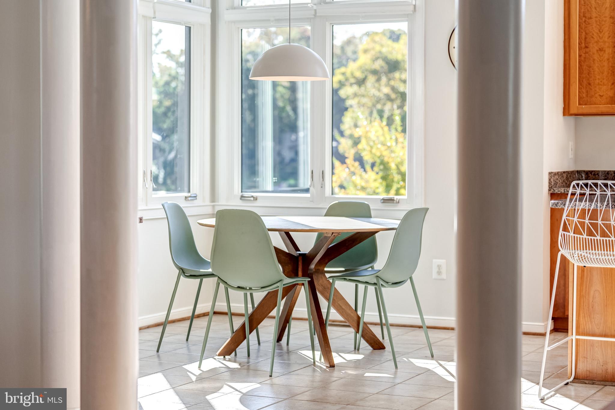 1472 WATERFRONT ROAD