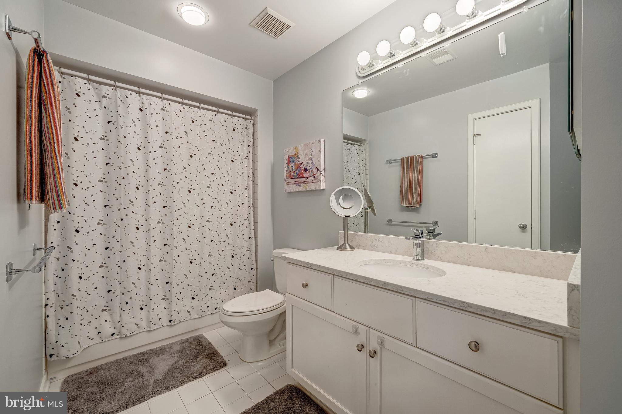 1472 WATERFRONT ROAD