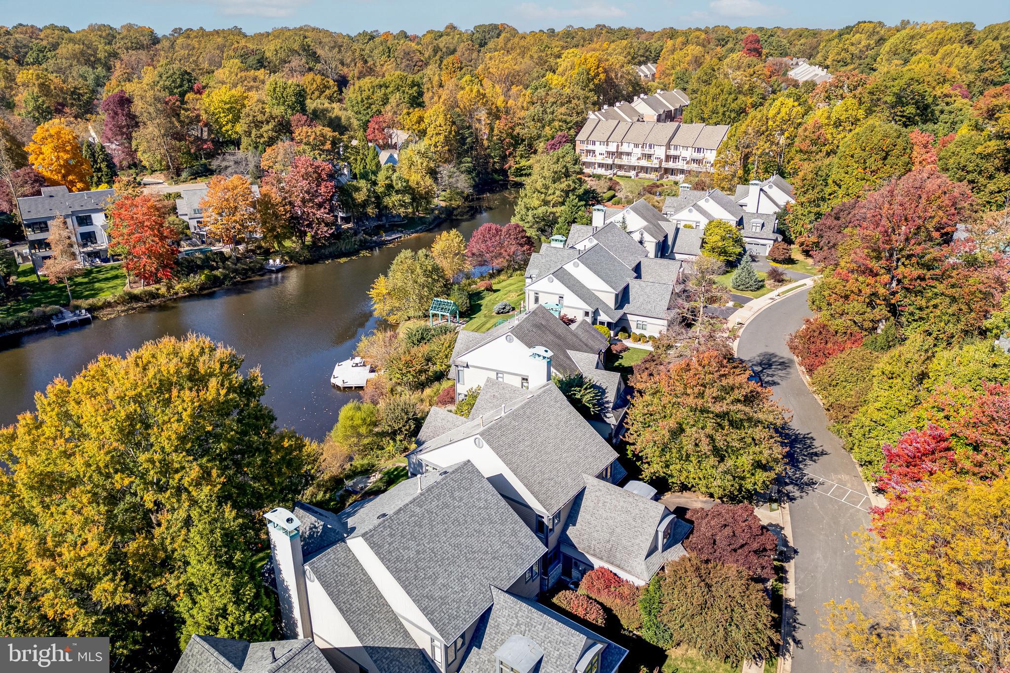 1472 WATERFRONT ROAD