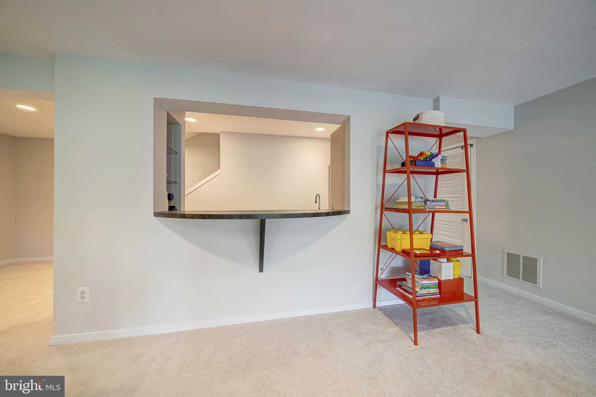 1472 WATERFRONT ROAD