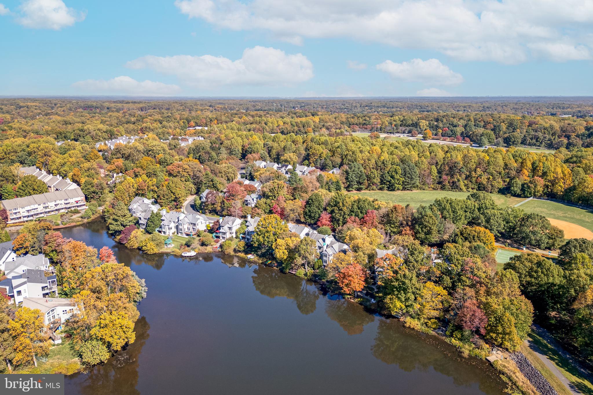 1472 WATERFRONT ROAD