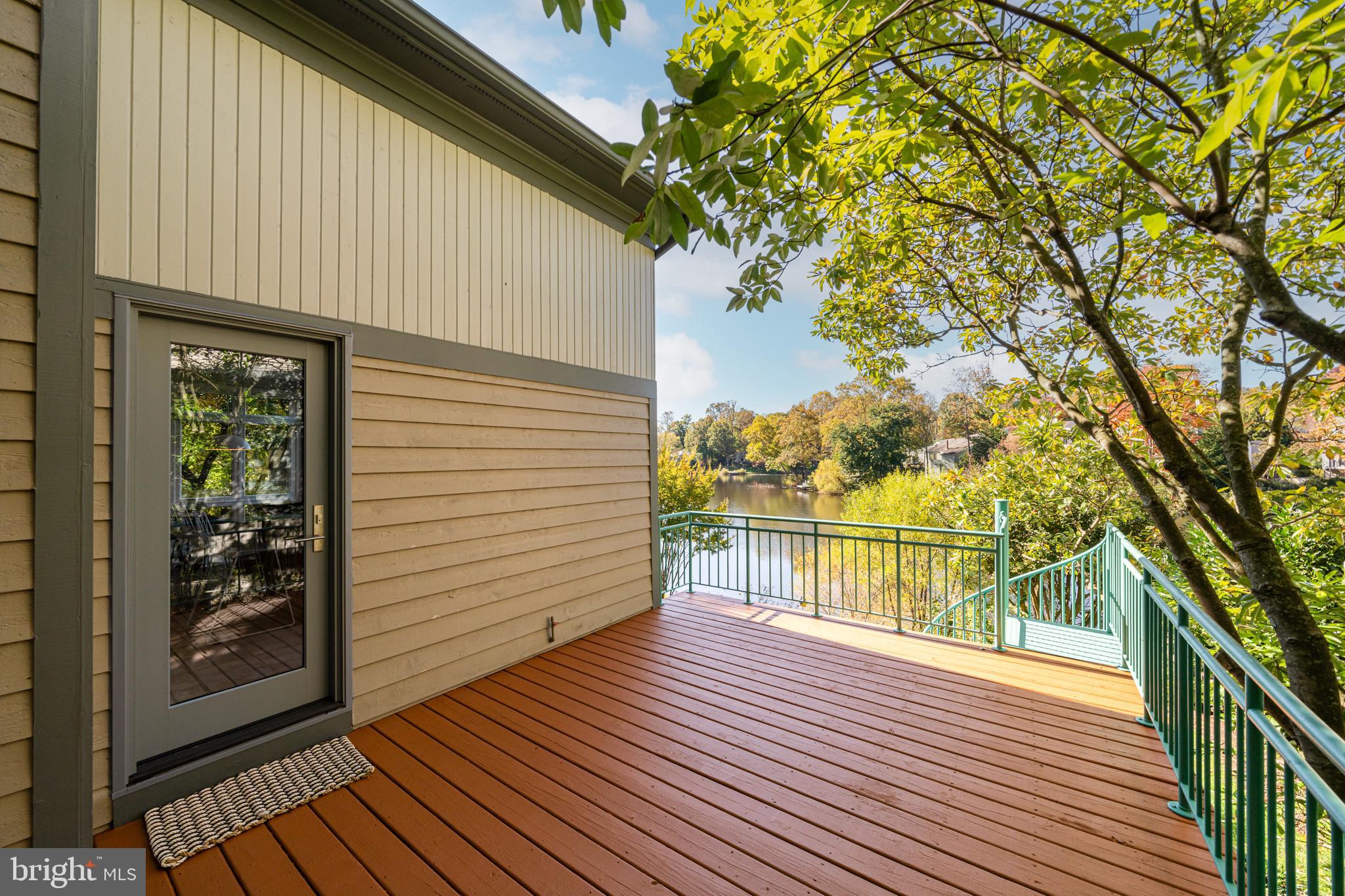 1472 WATERFRONT ROAD