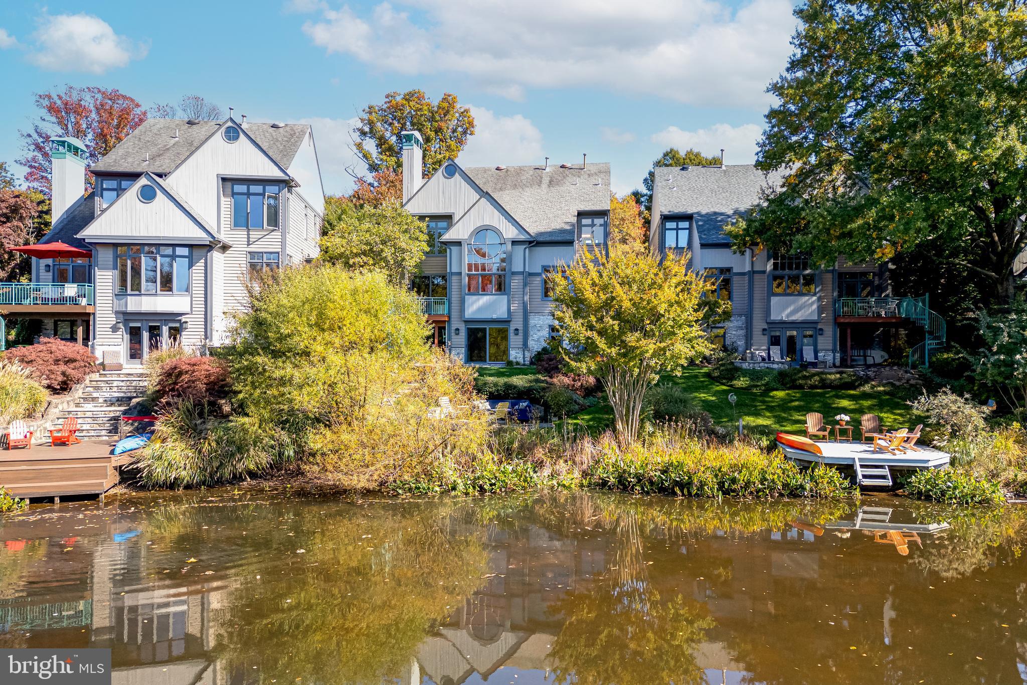 1472 WATERFRONT ROAD