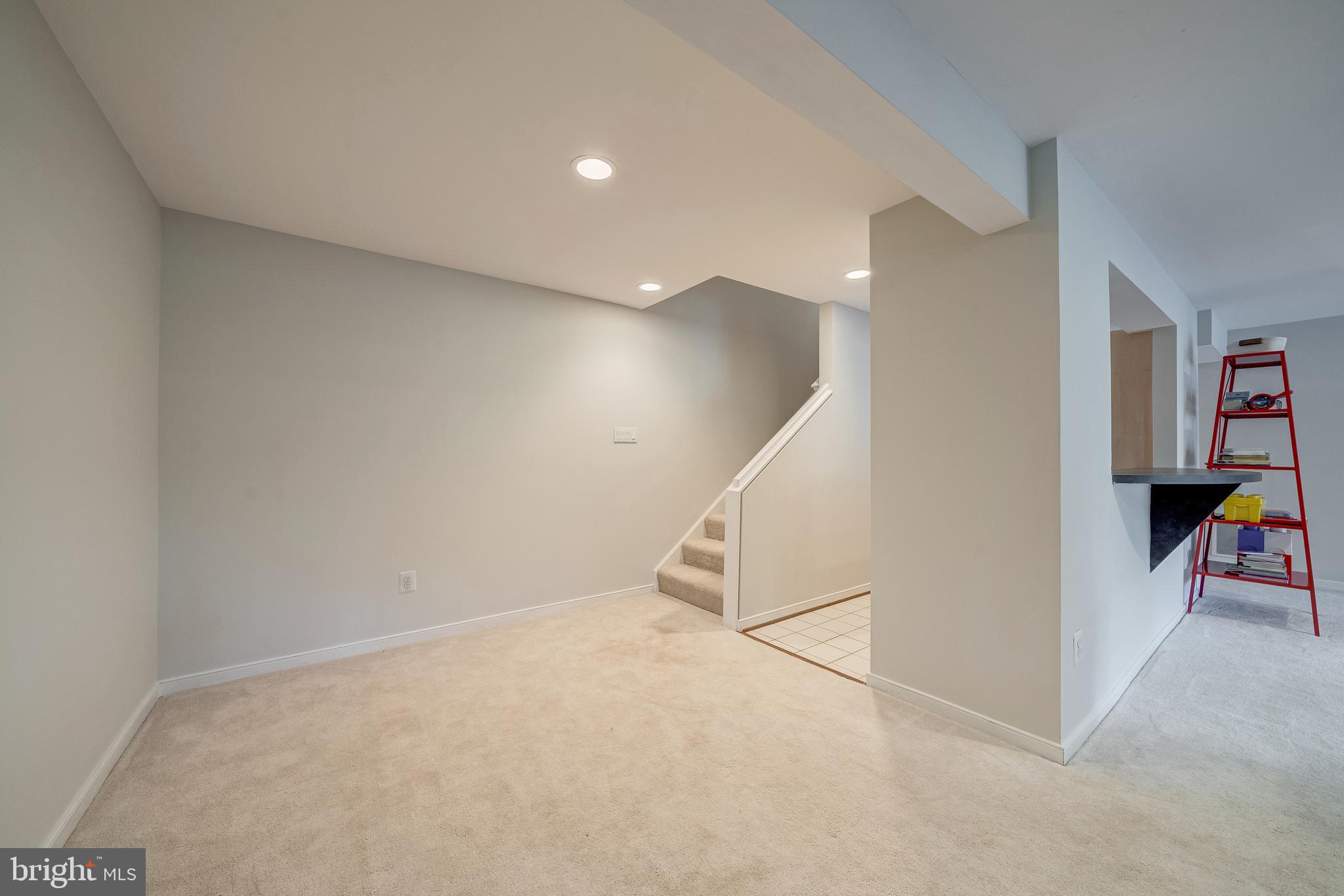 1472 WATERFRONT ROAD