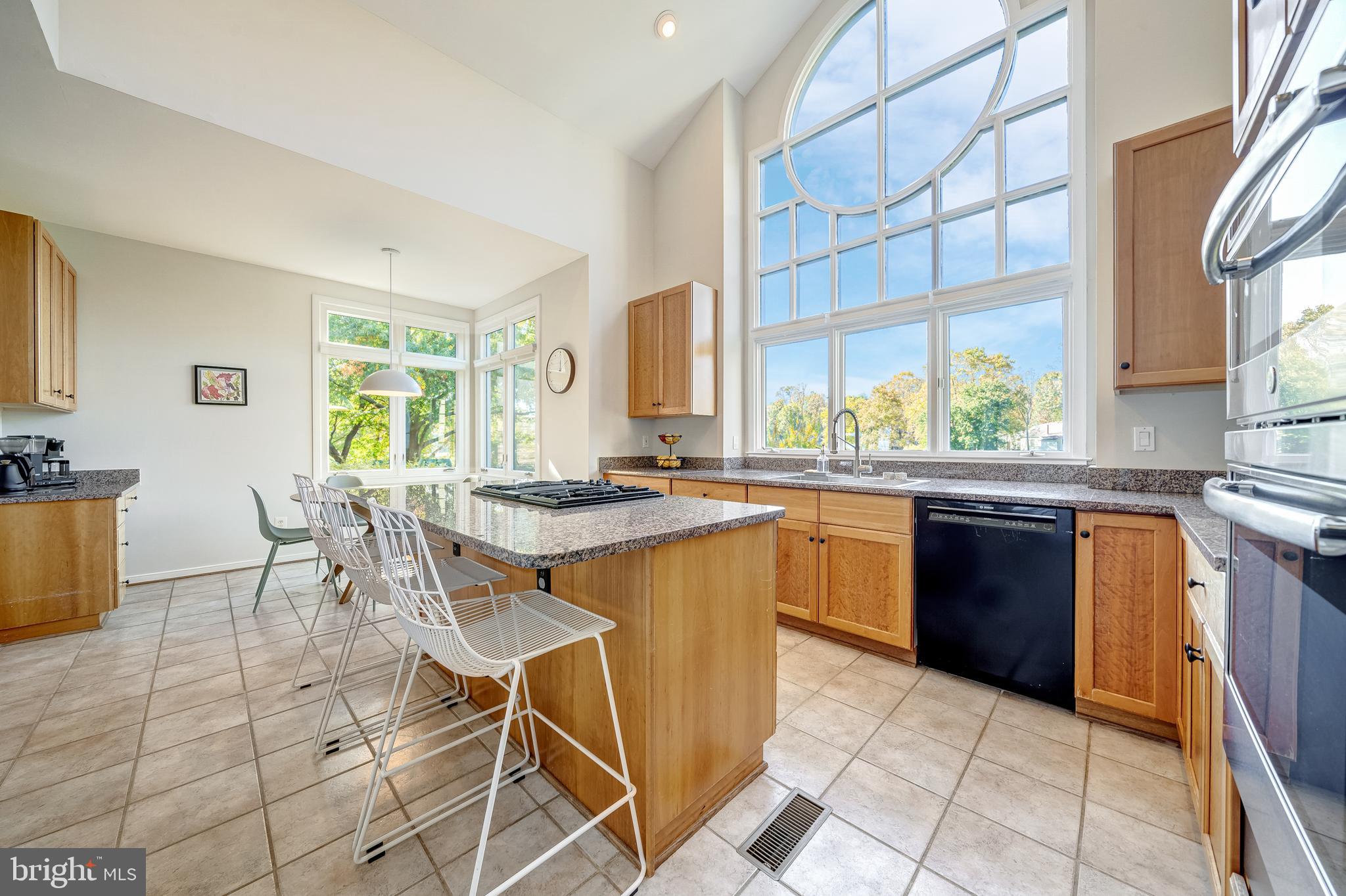 1472 WATERFRONT ROAD