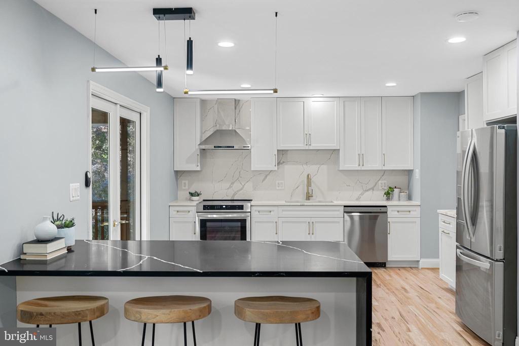 1702 Fox Run Ct