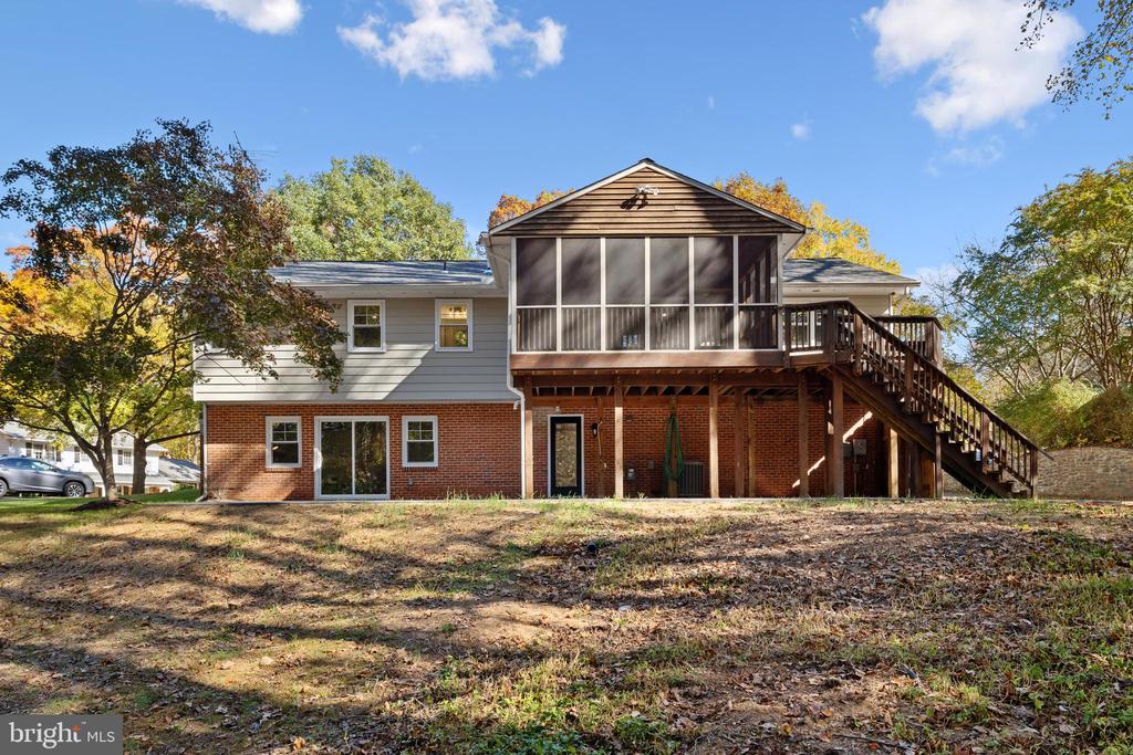 1702 Fox Run Ct