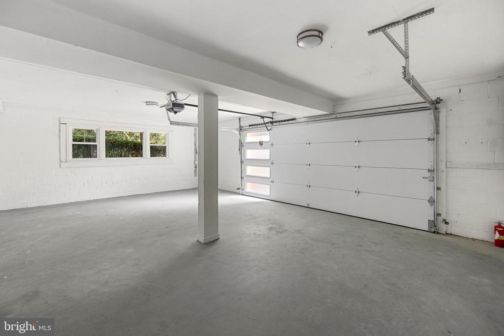 1702 Fox Run Ct