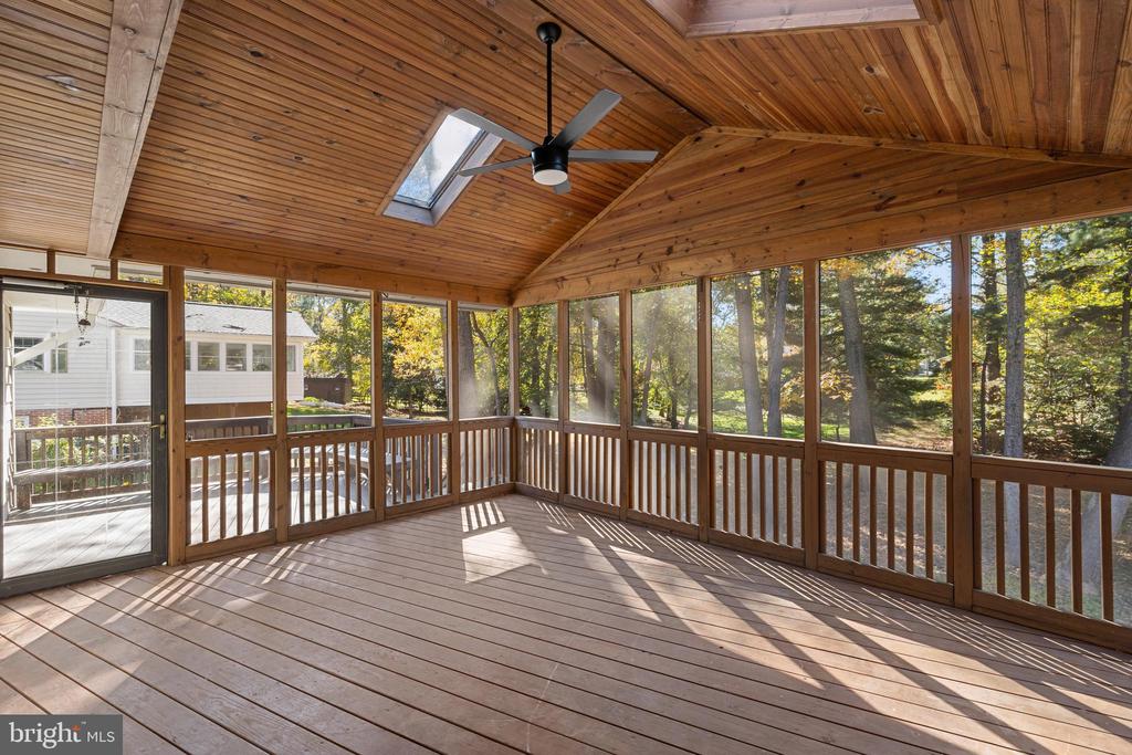 1702 Fox Run Ct
