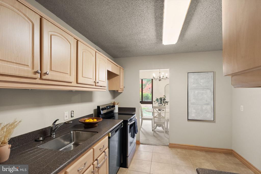 2300 PIMMIT DRIVE 116