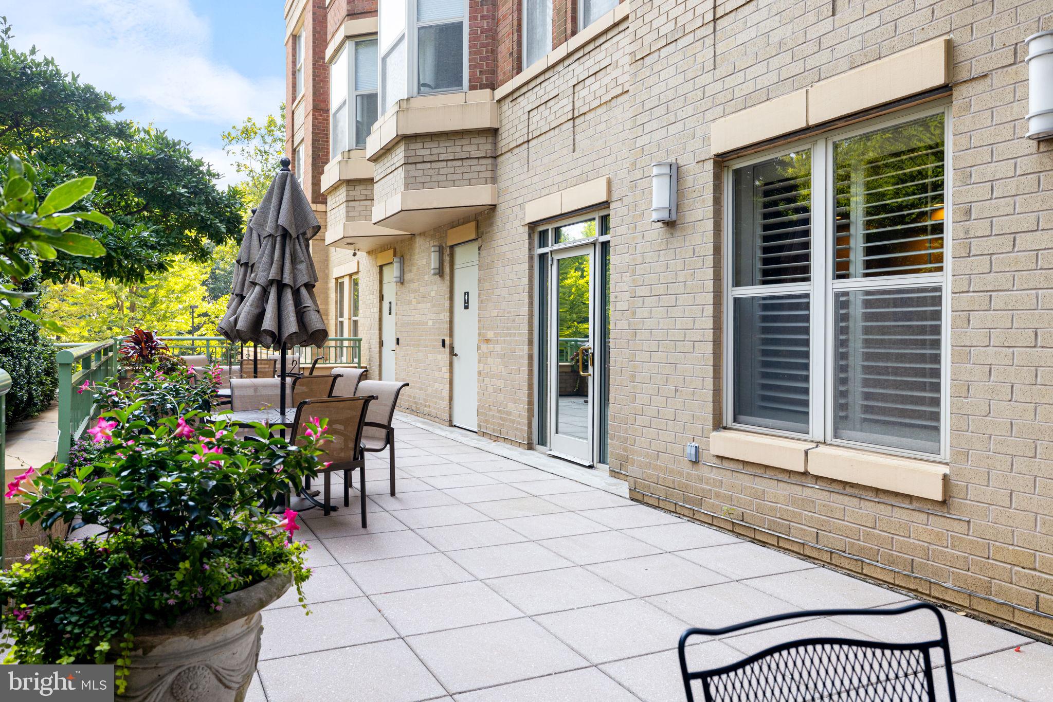 11776 STRATFORD HOUSE PLACE 1401