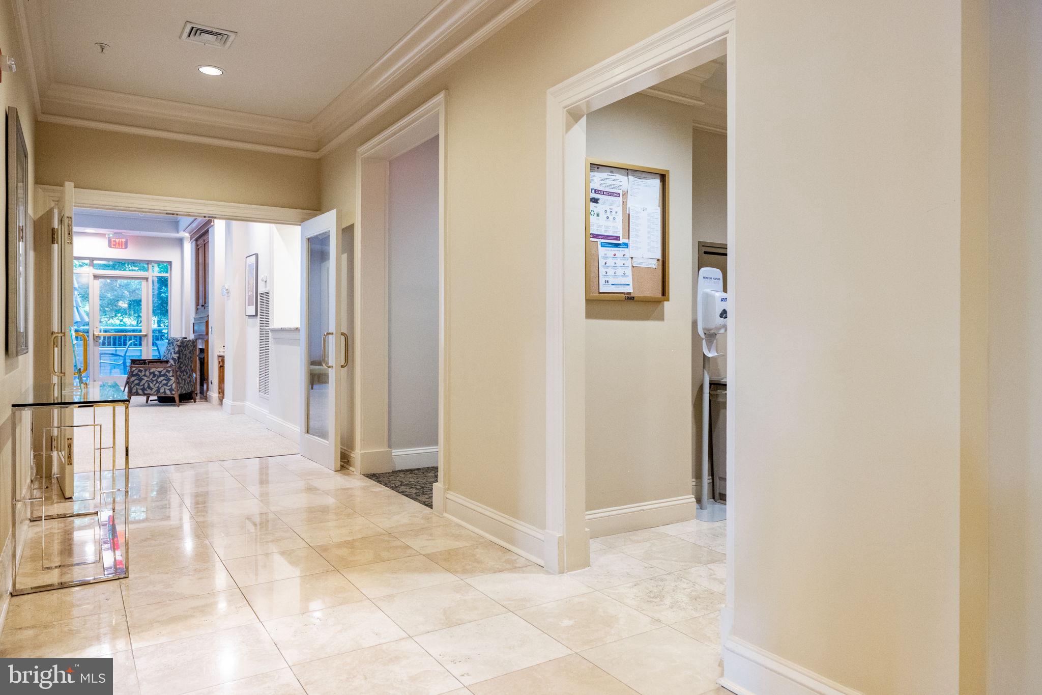 11776 STRATFORD HOUSE PLACE 1401