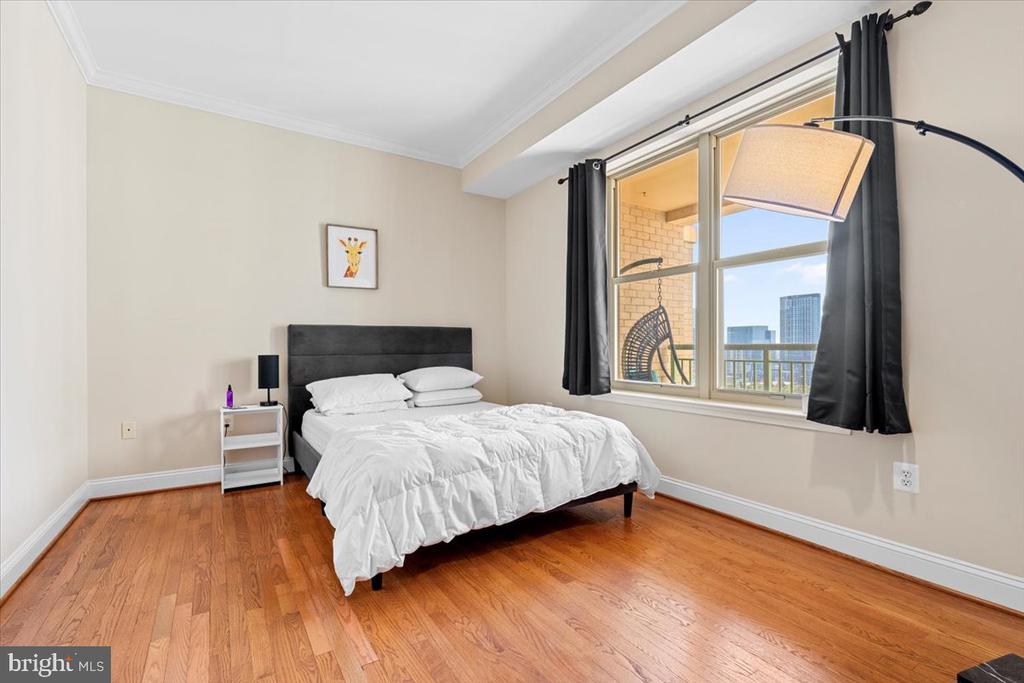 11776 STRATFORD HOUSE PLACE 1401