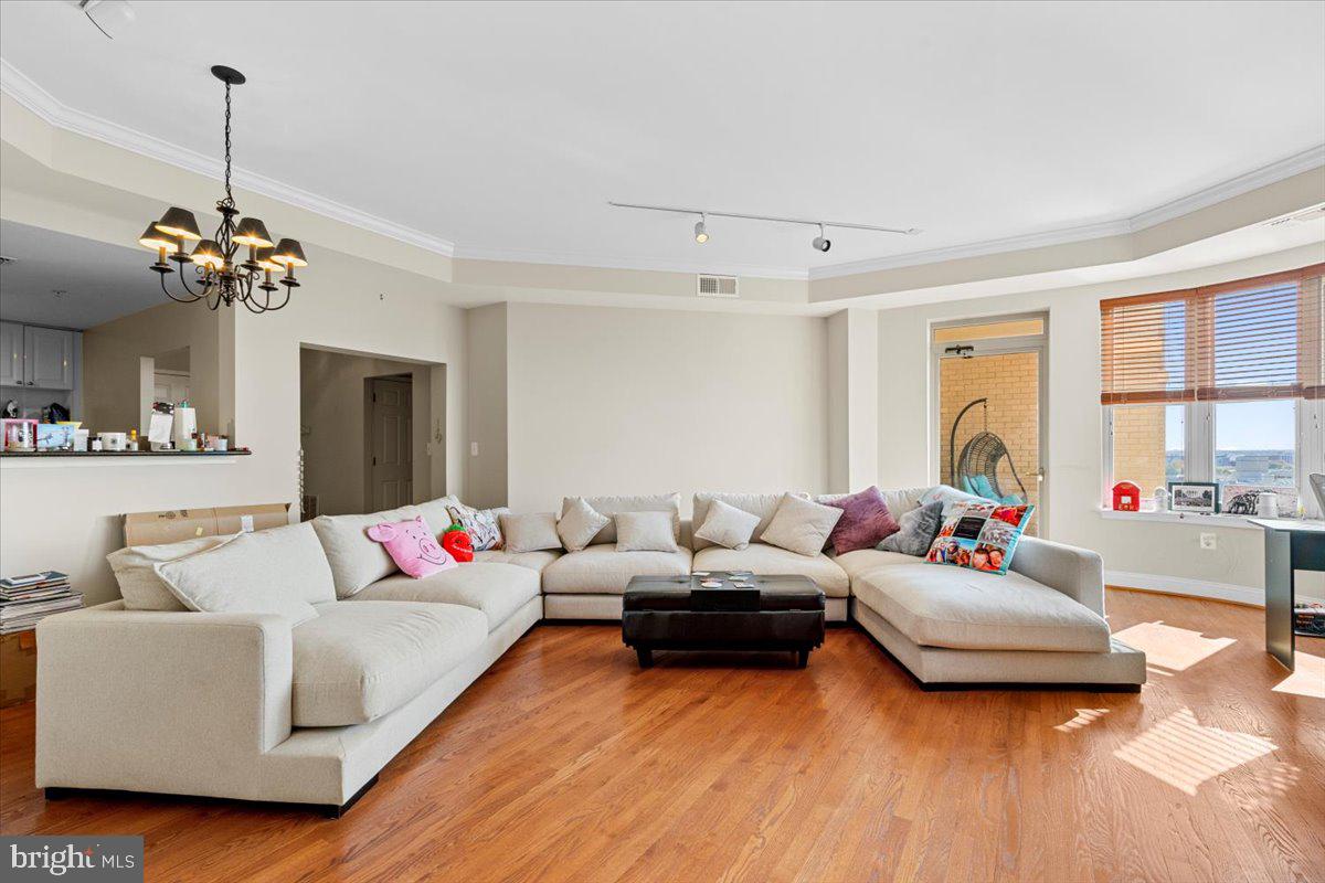 11776 STRATFORD HOUSE PLACE 1401