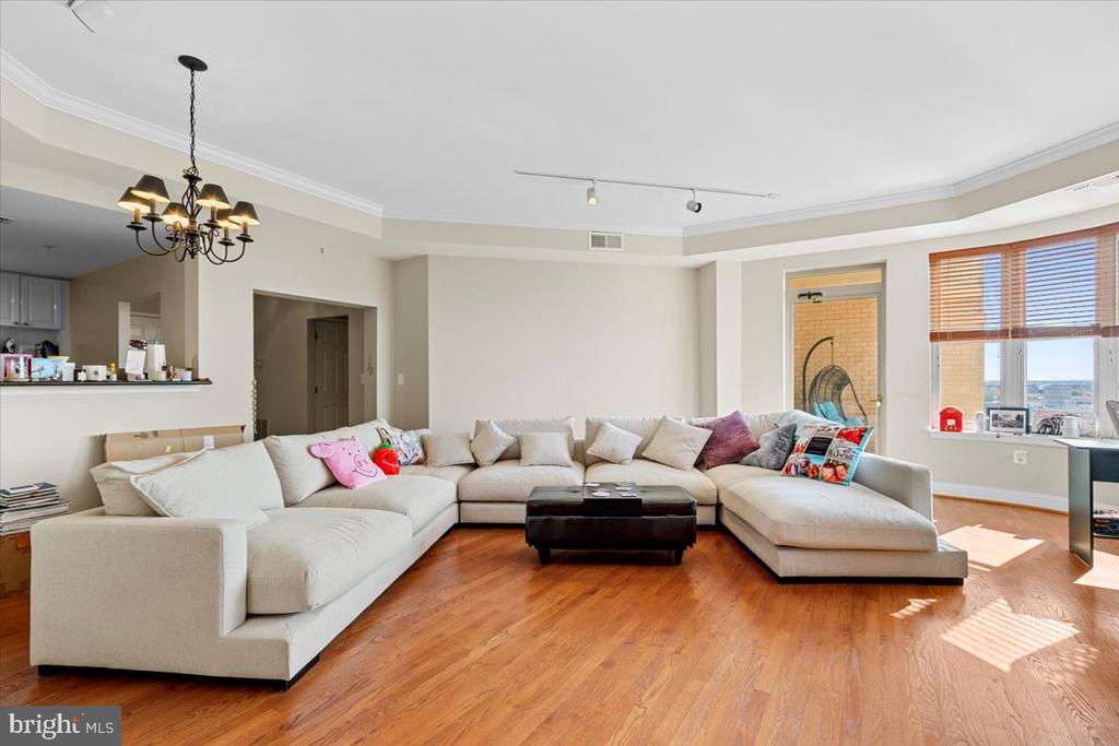 11776 STRATFORD HOUSE PLACE 1401
