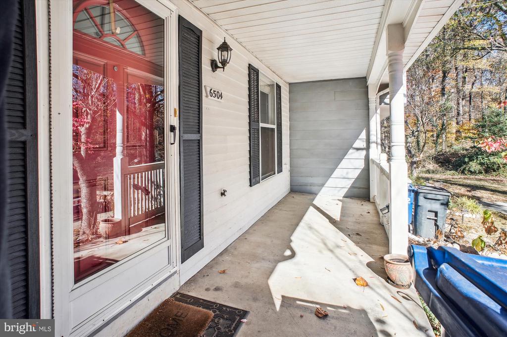 6504 ALEXIS LANE