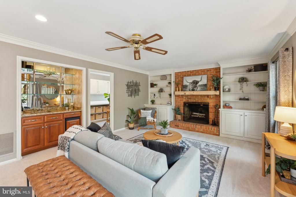 6513 Park View Ct