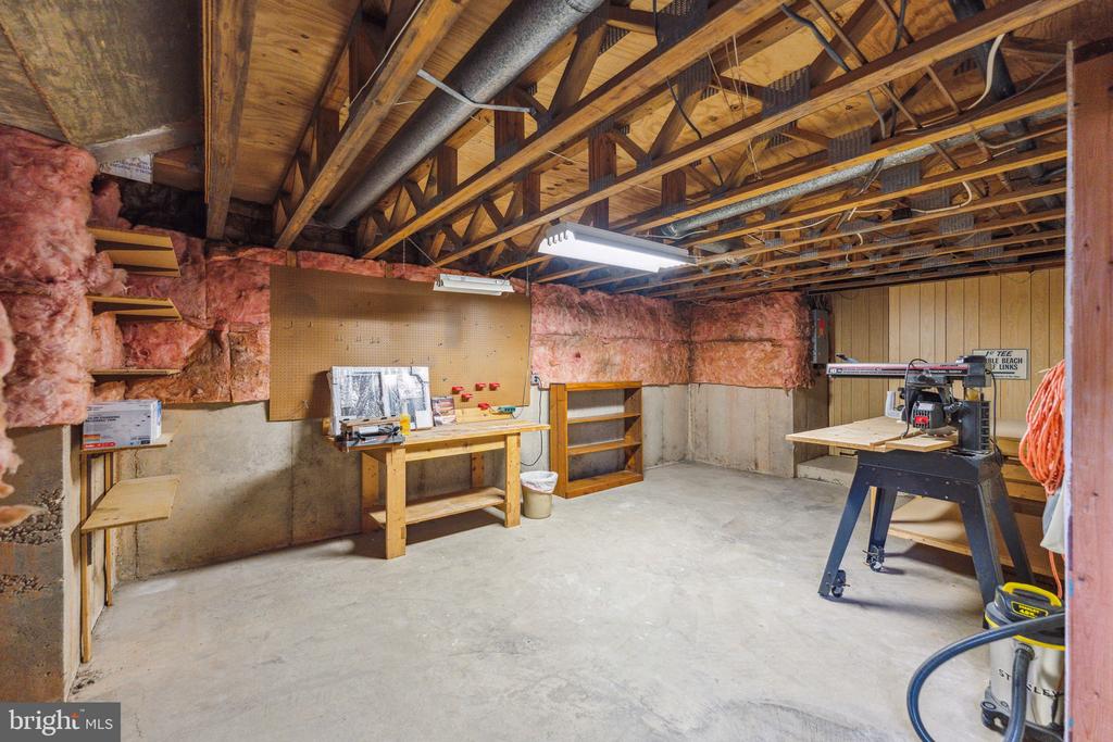 6513 Park View Ct
