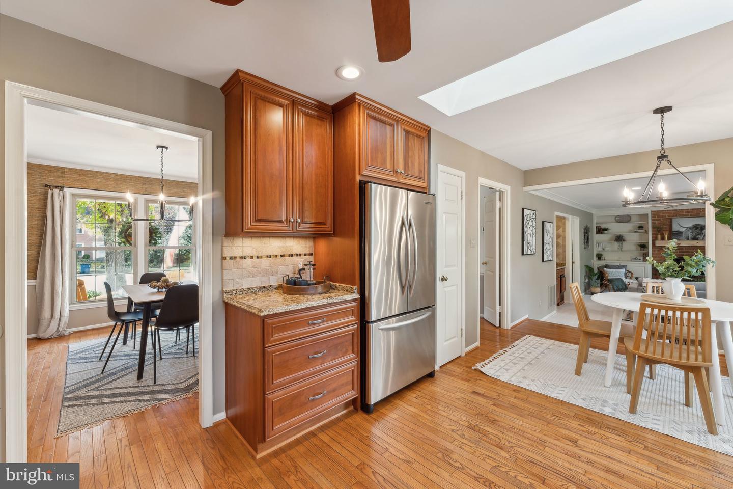 6513 Park View Ct