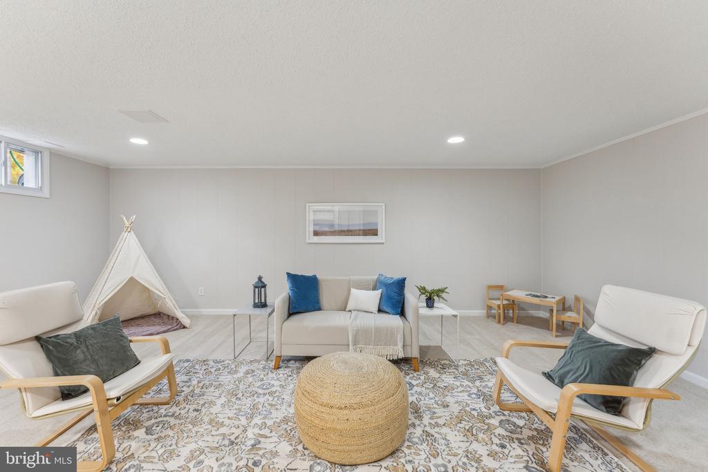 6513 Park View Ct