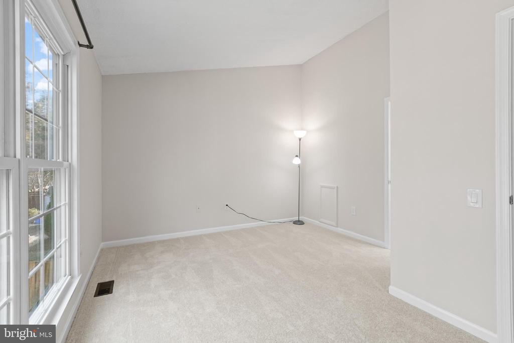 7130 Westfield Ct