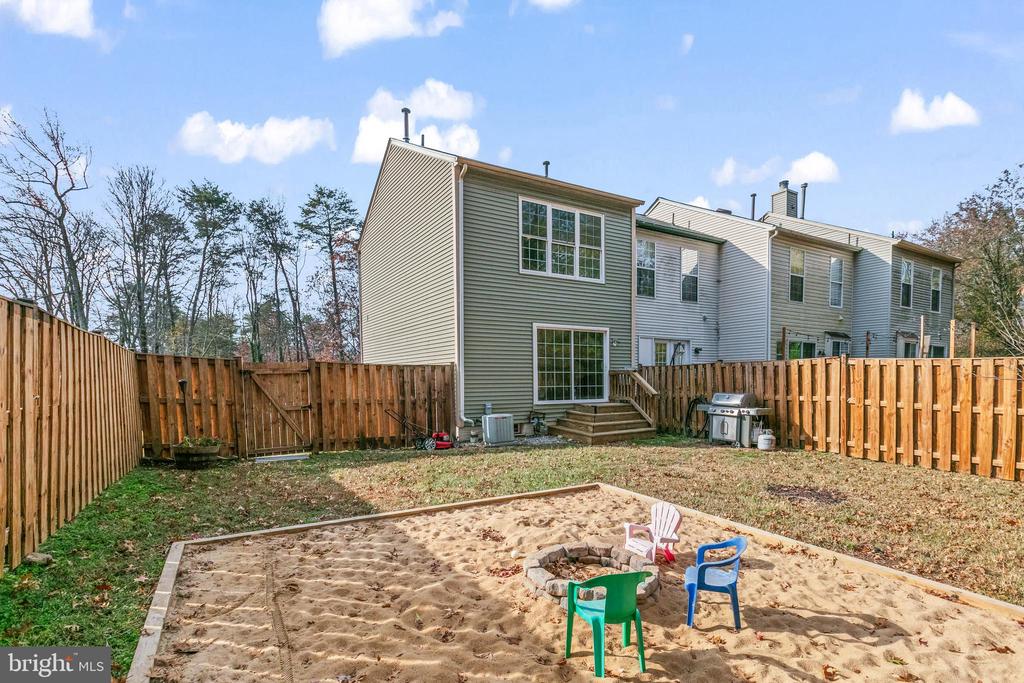 7130 Westfield Ct