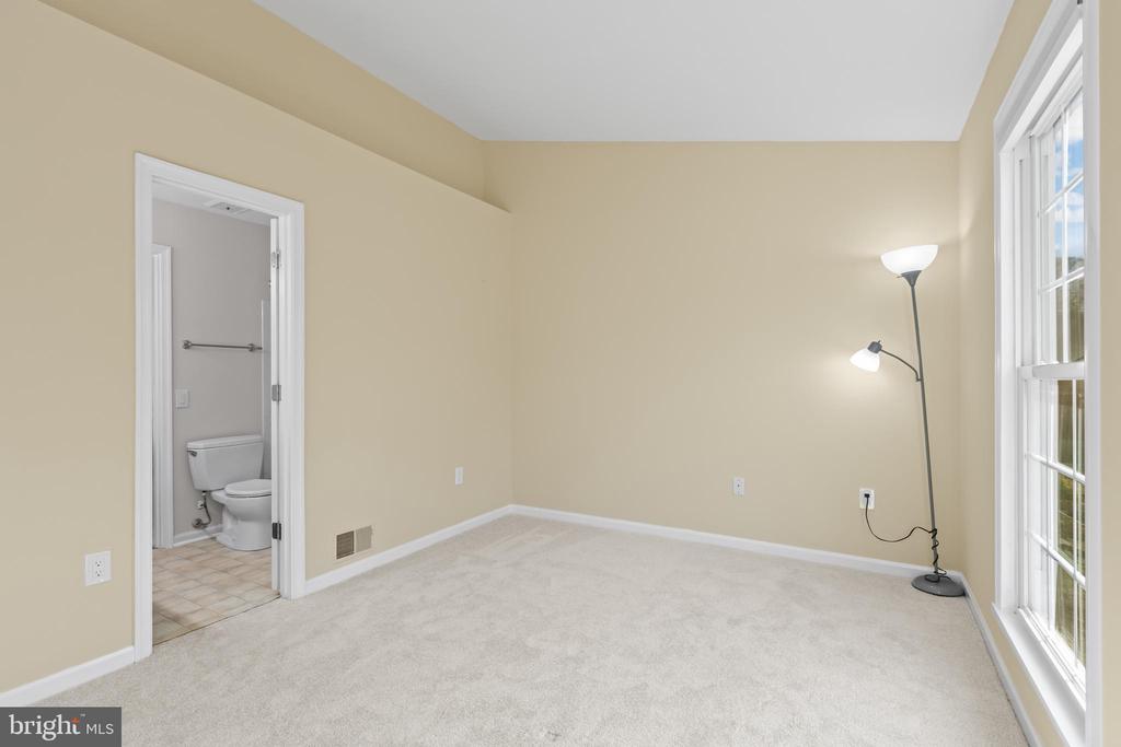 7130 Westfield Ct