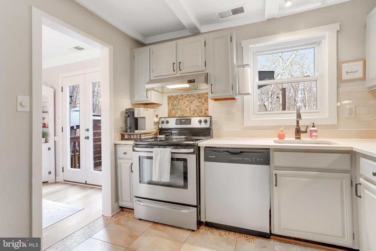 6111 Sweet Maple Ct
