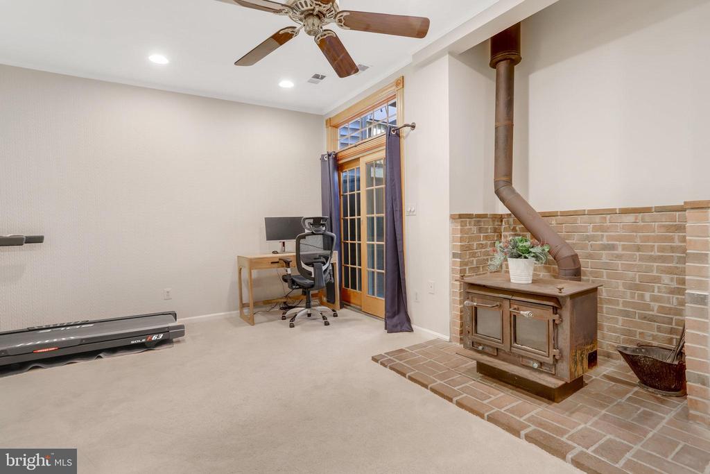 6111 Sweet Maple Ct