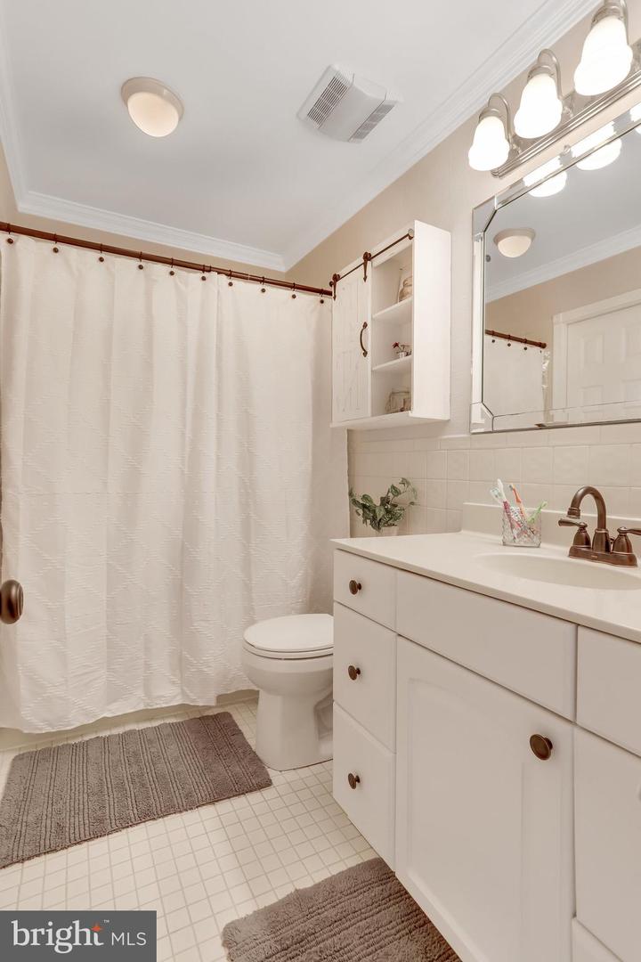 6111 Sweet Maple Ct