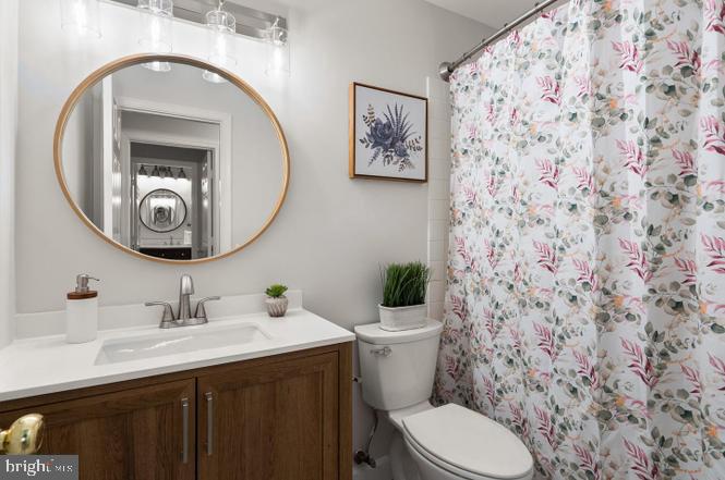 2822 EMMA LEE ST #102