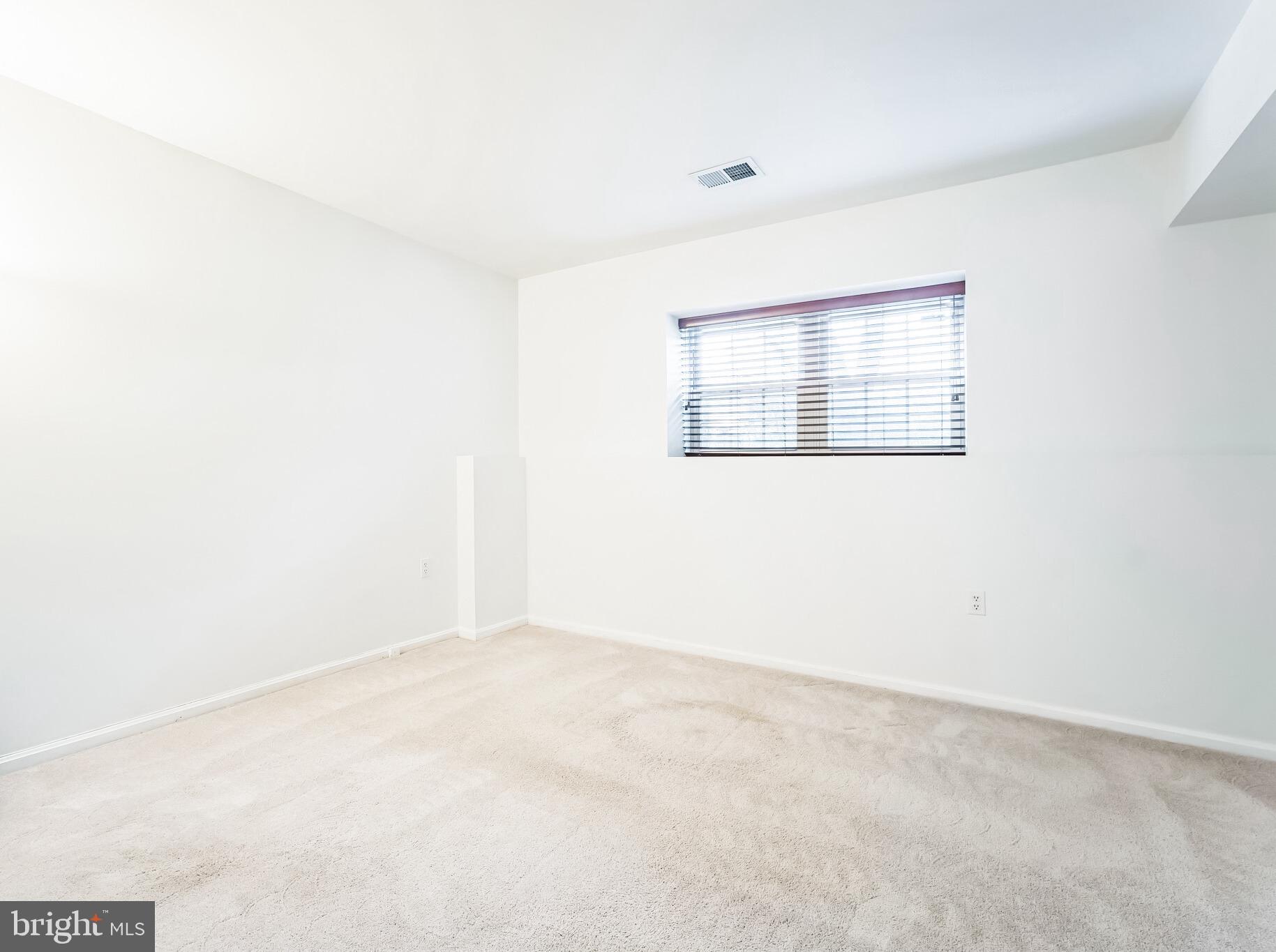 7829 MOUNT WOODLEY PL