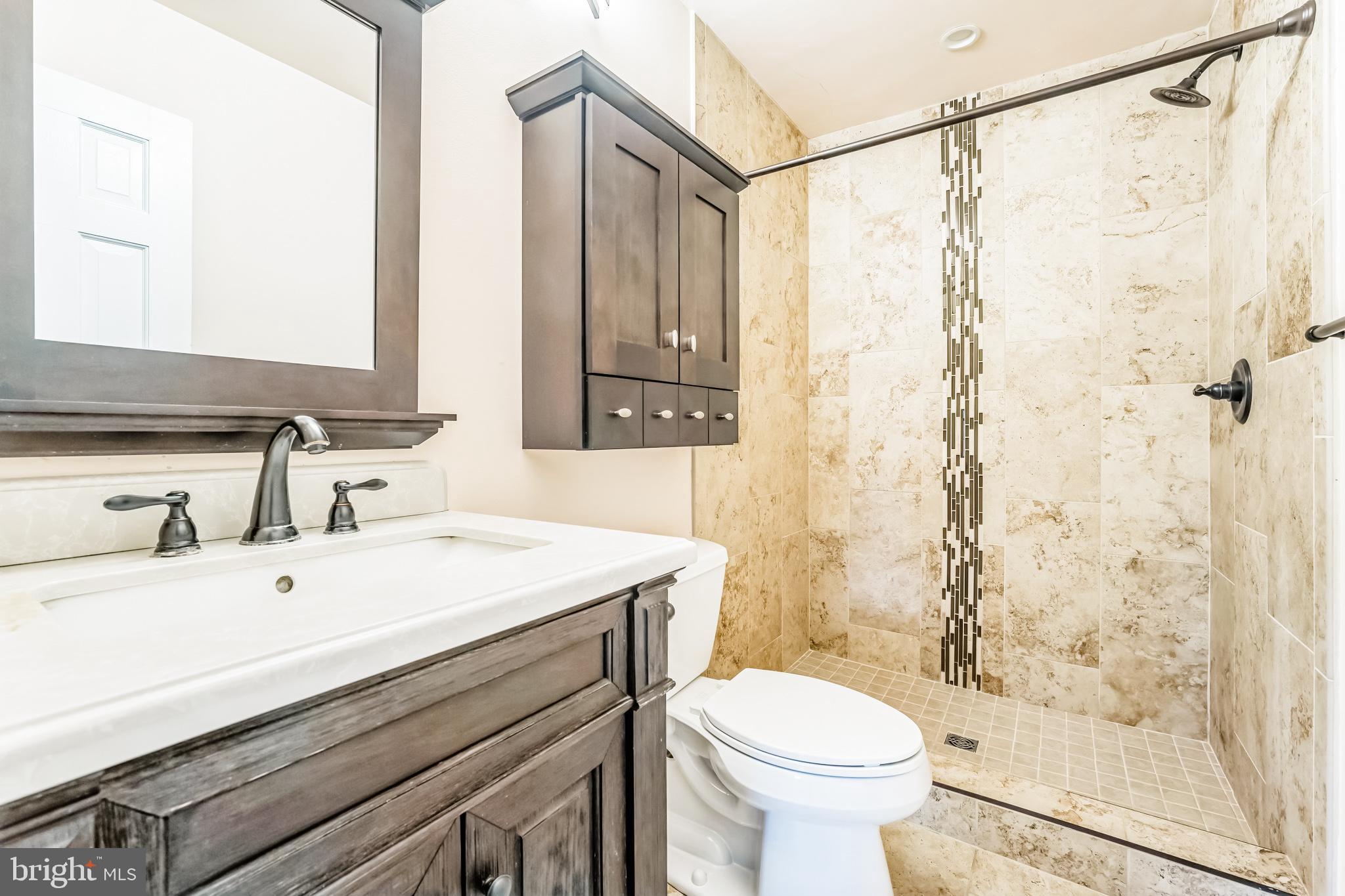 7829 MOUNT WOODLEY PL